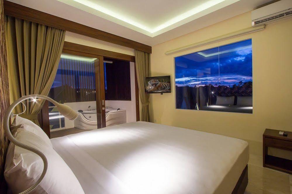 M Suite Bali Seminyak Exteriér fotografie